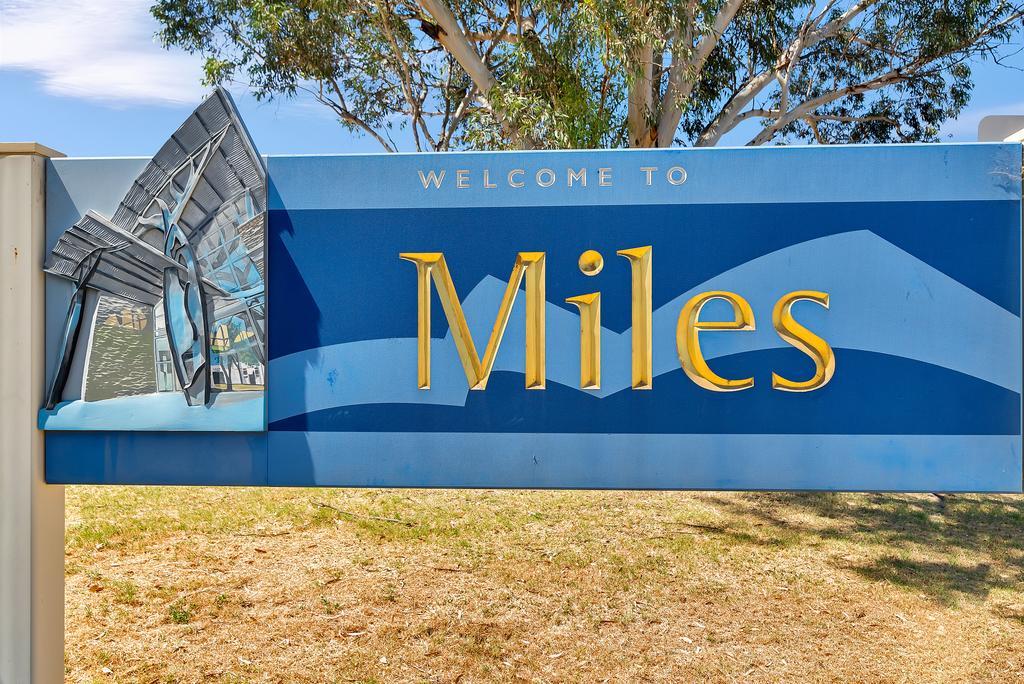Swagsman Motel Miles Exteriér fotografie
